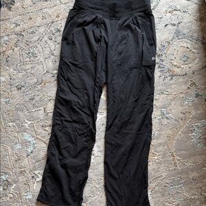 Lululemon dance studio pant